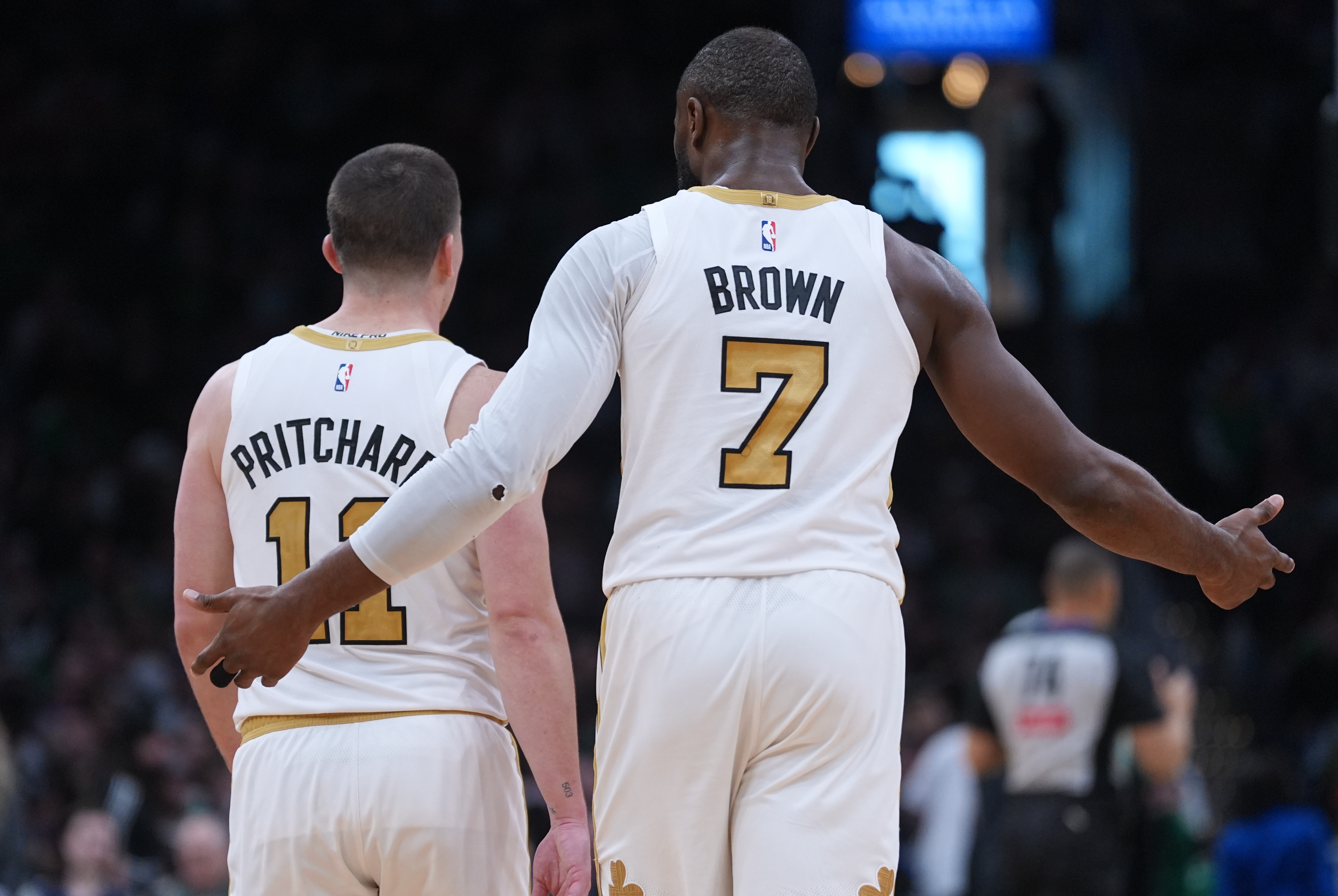 彩经网-杰伦·布朗：本场是团队胜利 每个人各司其职 球队就会更有威胁