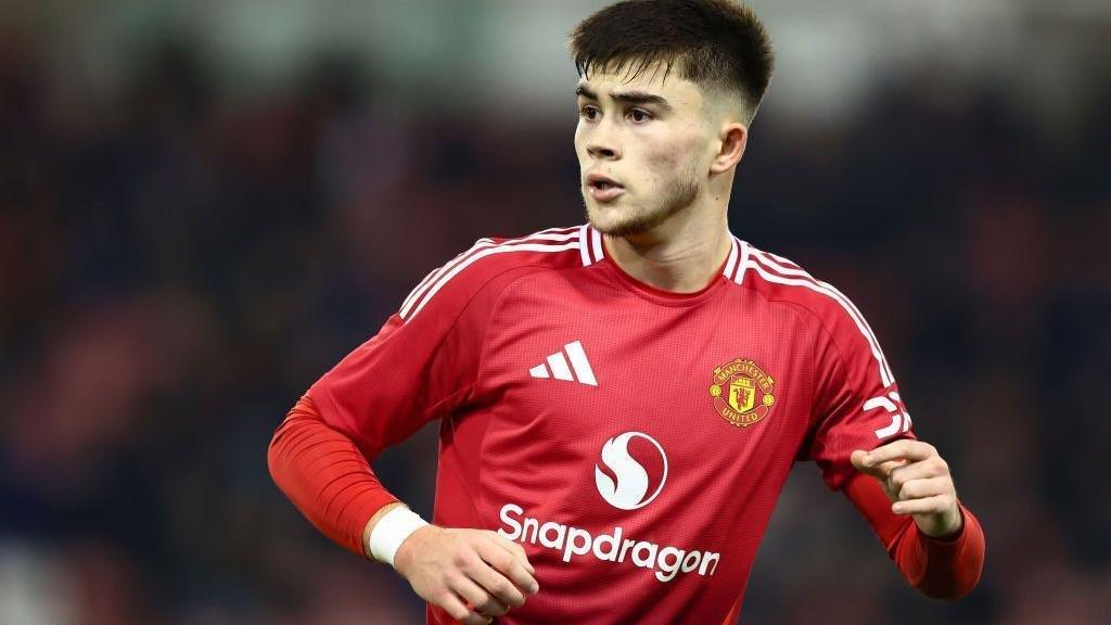 体育彩票-罗马诺：曼联18岁后卫哈里-阿马斯将租借加盟诺维奇